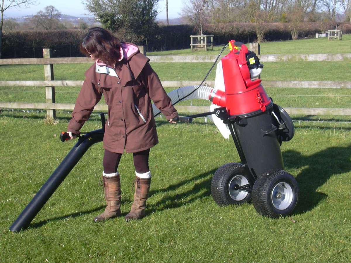Small paddock vacuums for sale